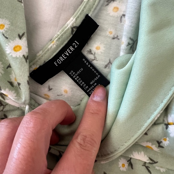 Forever 21 Sage Green Floral Romper - Picture 13 of 13